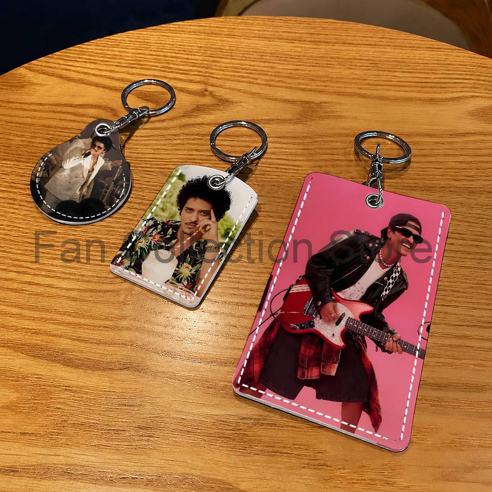 Singer B-Bruno Mars The Romant - Airtag Holder Case review and price